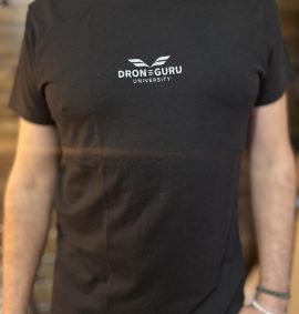 Camiseta "Drone Gurú University"