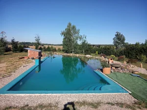 piscina natural de día